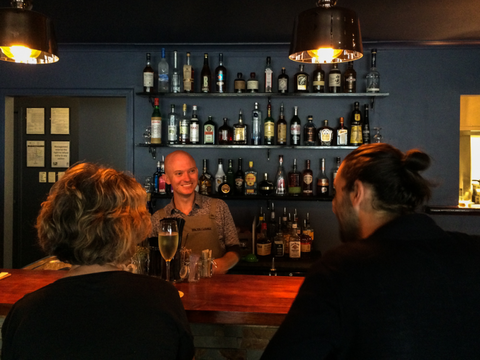 Walter’s Lounge - Hervey Bay Accommodation 0