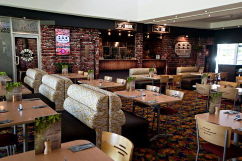 Dineon19 Restaurant - Hervey Bay Accommodation 0