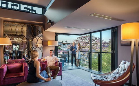 Cream - Hervey Bay Accommodation 12
