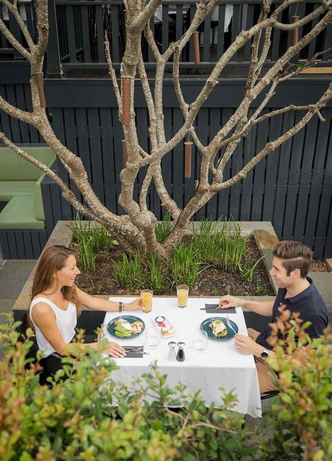 Cream - Hervey Bay Accommodation 19
