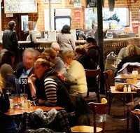 Settlers Tavern - Hervey Bay Accommodation