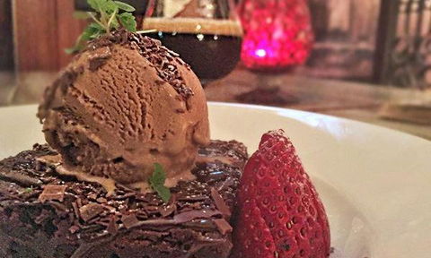 Amarok Bar & Restaurant - Hervey Bay Accommodation 8