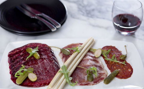 Northlakes Tavern Bistro - Hervey Bay Accommodation 5