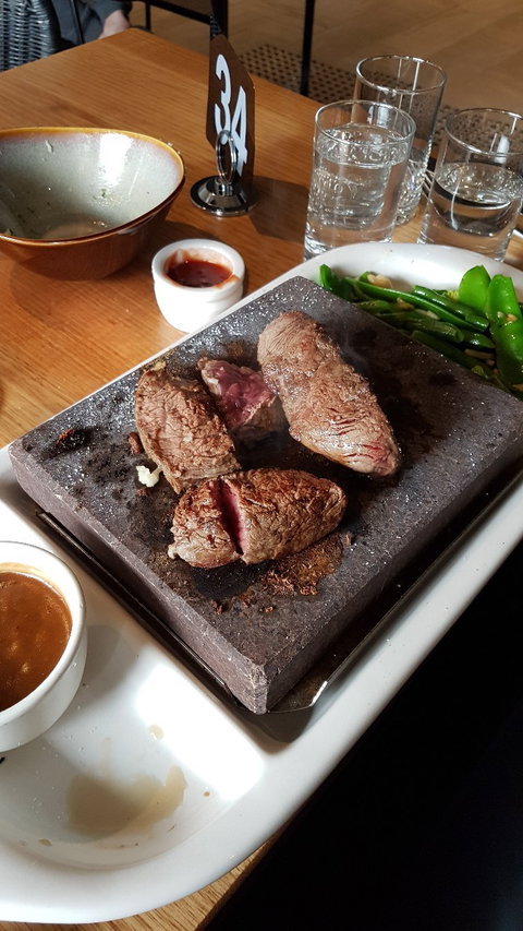 Shoreline Hotel - Hervey Bay Accommodation 11