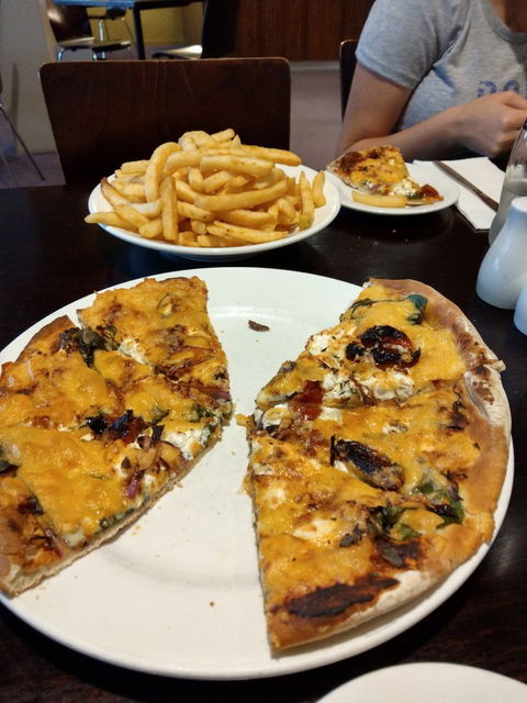 Comfort Inn The Pier Restaurant - Hervey Bay Accommodation 4