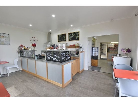 Meander ACT Tourism Hervey Bay