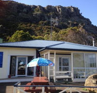 Nut Rock Cafe - Hervey Bay Accommodation
