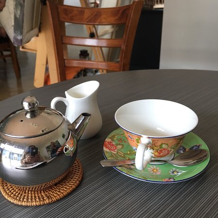 Portside Links Gallery And Cafe - Hervey Bay Accommodation 0