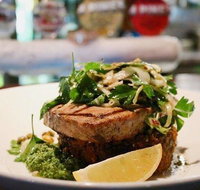 Meze Me Grove - Hervey Bay Accommodation