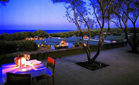 Other Side Of The Moon Restaurant - Hervey Bay Accommodation 9