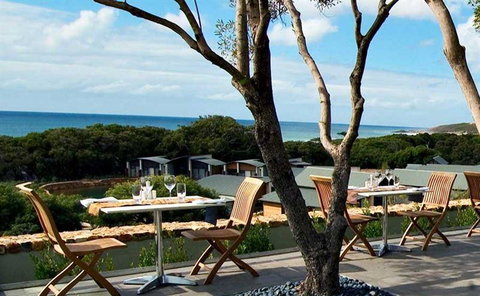 Other Side Of The Moon Restaurant - Hervey Bay Accommodation 10