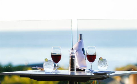 Other Side Of The Moon Restaurant - Hervey Bay Accommodation 14