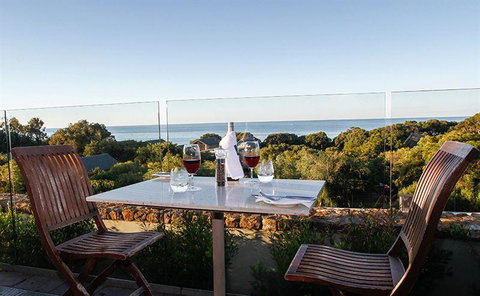 Other Side Of The Moon Restaurant - Hervey Bay Accommodation 15