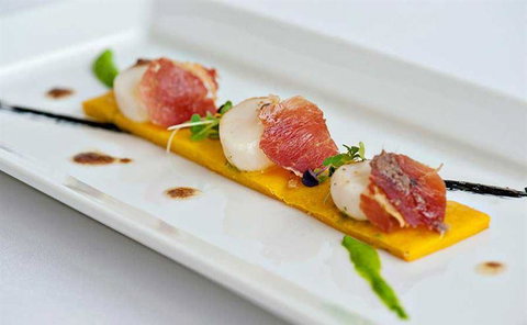 Other Side Of The Moon Restaurant - Hervey Bay Accommodation 16