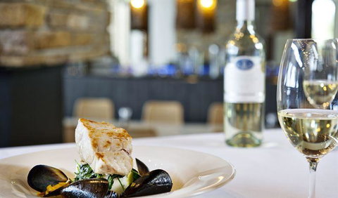 Other Side Of The Moon Restaurant - Hervey Bay Accommodation 1