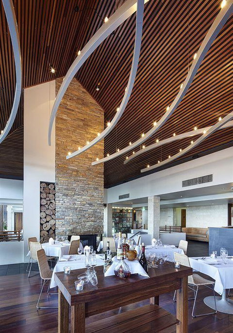 Other Side Of The Moon Restaurant - Hervey Bay Accommodation 26