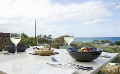 Other Side Of The Moon Restaurant - Hervey Bay Accommodation 31