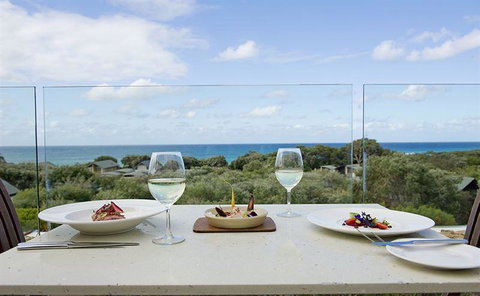 Other Side Of The Moon Restaurant - Hervey Bay Accommodation 32