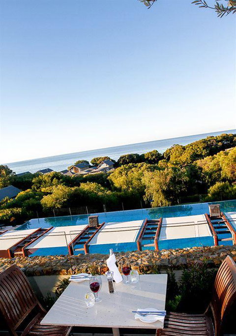 Other Side Of The Moon Restaurant - Hervey Bay Accommodation 7