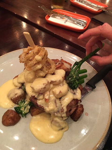 Whale + Ale - Hervey Bay Accommodation 9