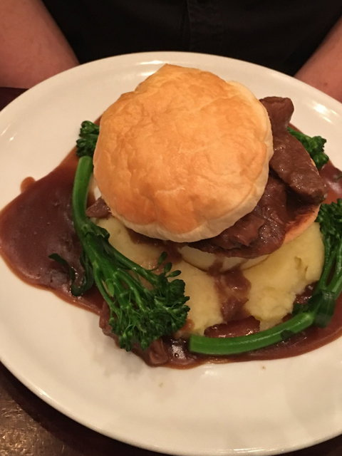 Whale + Ale - Hervey Bay Accommodation 7