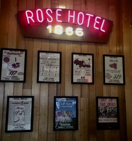 Rose Hotel & Motel Restaurant - Hervey Bay Accommodation 2