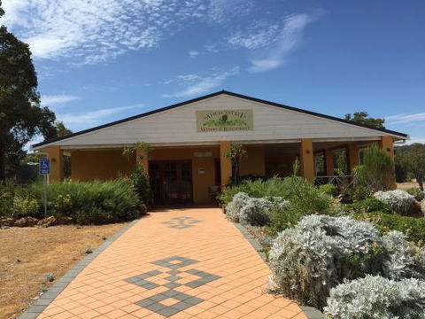 Alicia Estate Winery & Restaurant - Hervey Bay Accommodation 0