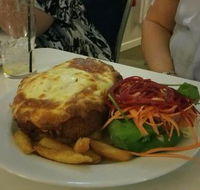 Chef Bistro - Hervey Bay Accommodation