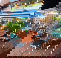 Hedland Harbour Cafe - Hervey Bay Accommodation