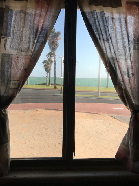 The Old Pearler Restaurant - Hervey Bay Accommodation 6