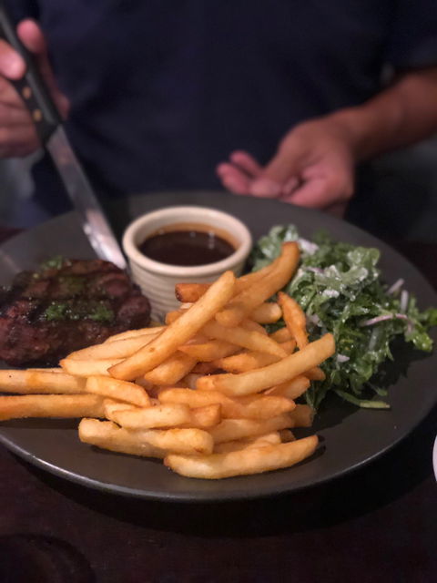 Earl Of Leicester Hotel - Hervey Bay Accommodation 8