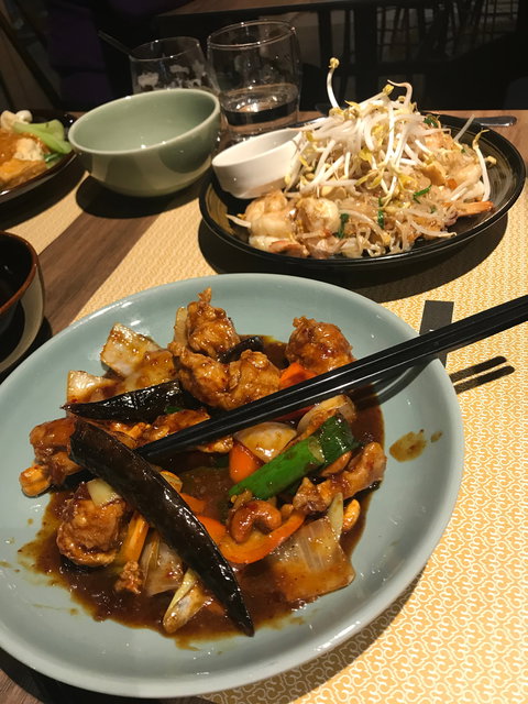 Zaep Tastes Of Thailand - Hervey Bay Accommodation 4