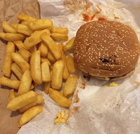 Botanic Chickens - Hervey Bay Accommodation