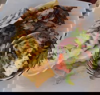 Yanni's Taverna - Hervey Bay Accommodation