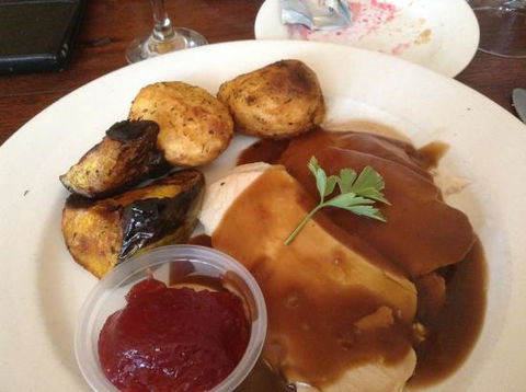 Royal Family Hotel - Hervey Bay Accommodation 0