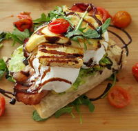 Deedot Coffee House - Hervey Bay Accommodation