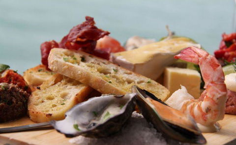 Sorrento Restaurant & Bar - Hervey Bay Accommodation 14