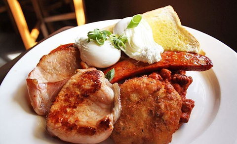 Village Lane Cafe & Wine Bar - Hervey Bay Accommodation 8