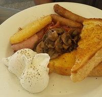Karma Waters Restaurant - Hervey Bay Accommodation