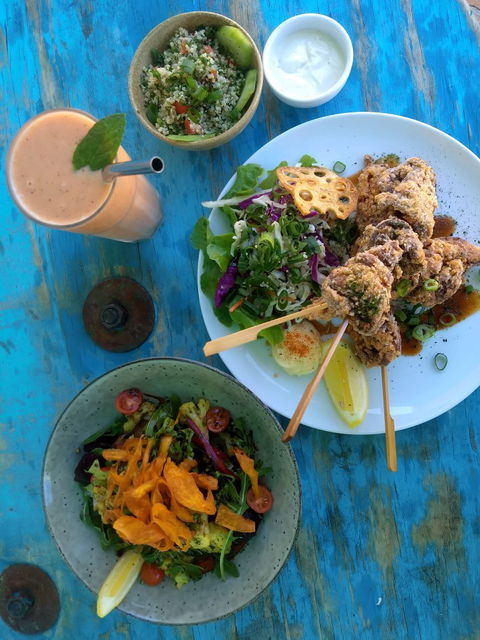 ZeeCaf. Nosh Co. - Tourism Hervey Bay 1