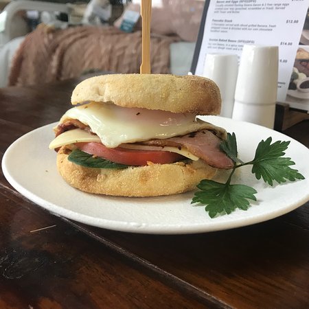 Little Gallery Cafe - Hervey Bay Accommodation 0