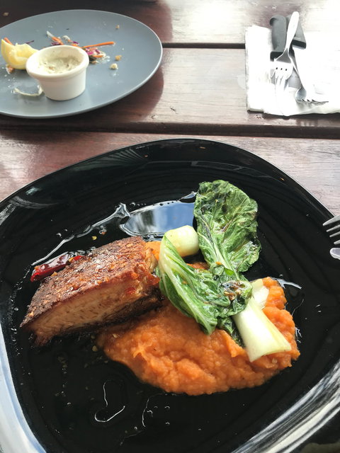 North Lakes Tavern - Tourism Hervey Bay 1