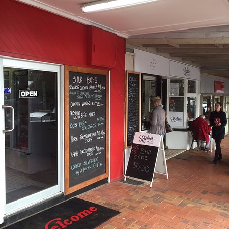 Fox And Hound Espresso - Hervey Bay Accommodation 0