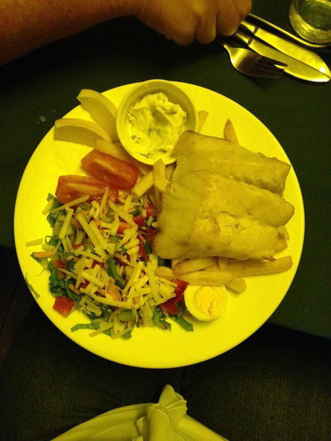 The Central Hotel Restaurant - Tourism Hervey Bay 1