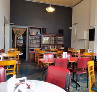The Old Raffles Place - Hervey Bay Accommodation