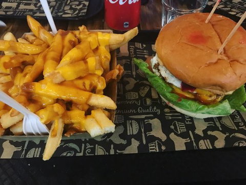 #Burgerlove - Hervey Bay Accommodation 0