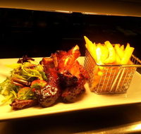 Pathfinder Restaurant  Bar - Hervey Bay Accommodation