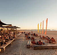 West Beach Bathers Pavilion - Hervey Bay Accommodation