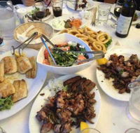 Yiannis Tavern - Hervey Bay Accommodation