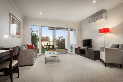 Quest Sanctuary Lakes - Hervey Bay Accommodation 2